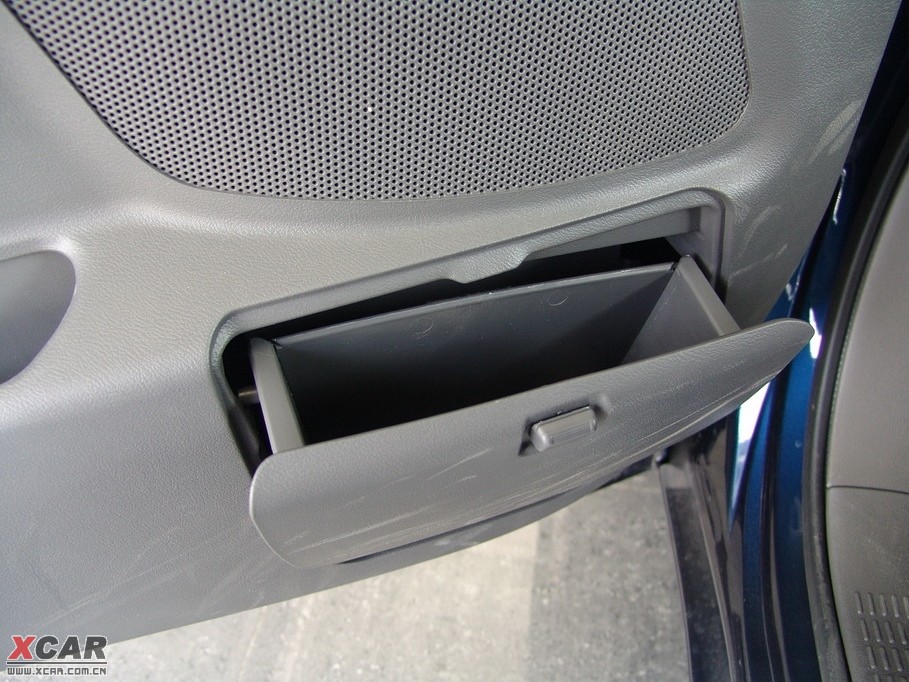 2009L(zhng)V80 2.0L m