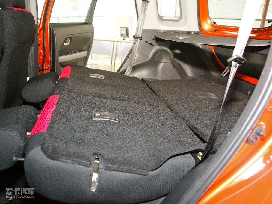 2009������CROSS 1.3L