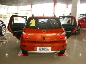 2010款1.3L 手动冠军版 整体外观