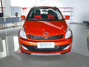 2010款1.3L 手动冠军版 整体外观