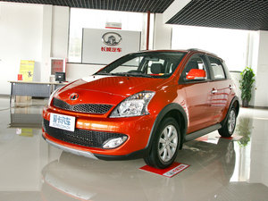 2010款1.3L 手动冠军版 左前45度