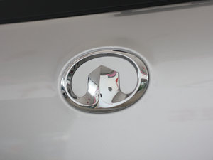 2011款2.0L 手动两驱精英版 细节外观