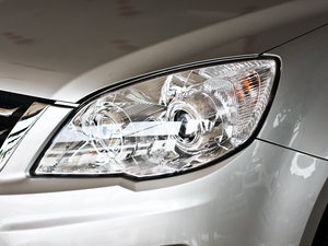 2011款2.0L 手动两驱精英版 细节外观