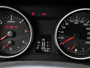 2011Go 2.0T քӃ򌾫Ӣ п؅^