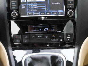 2011Go 2.0T քӃ(q)Ӣ {(dio){(dio)(ji)