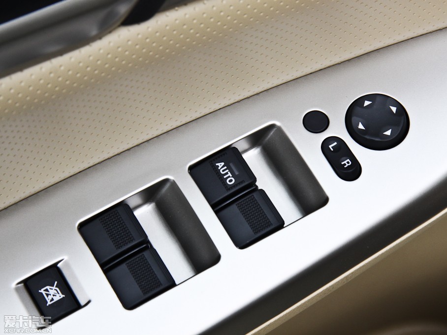 2012LC50 1.5T քӕrа