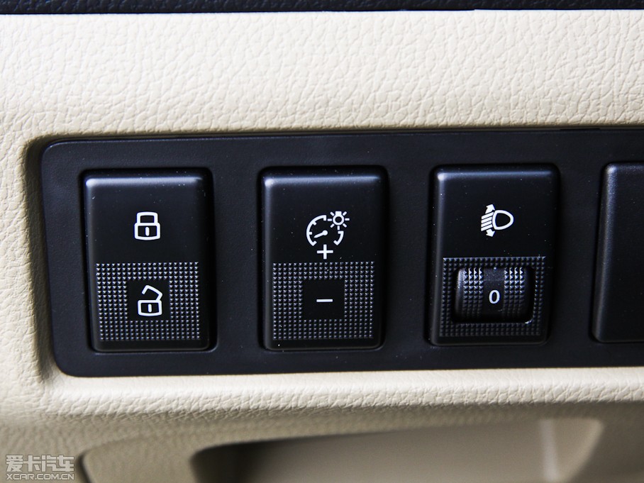 2012LC50 1.5T քӕrа