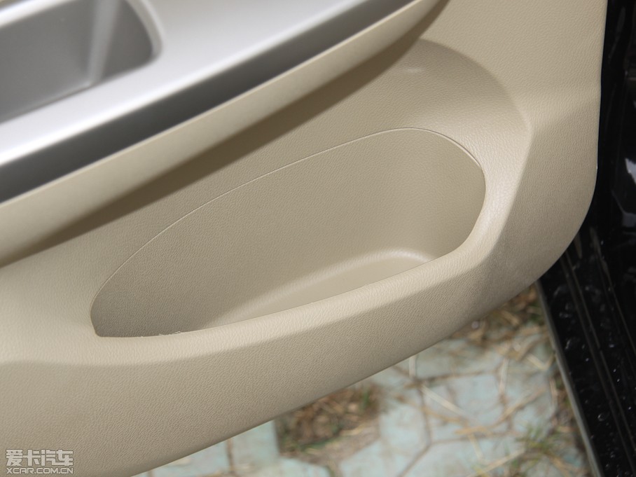 2012LC50 1.5T քӕrа