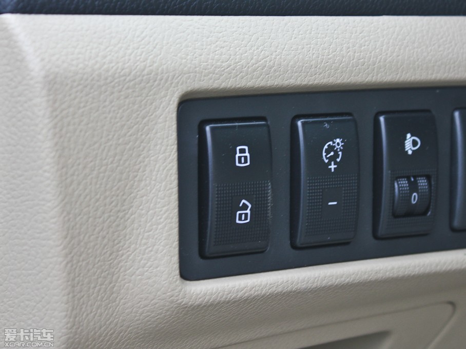 2012LC50 1.5T քӾӢ