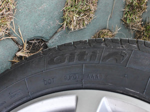 20121.5T ք(dng)Ӣ ݆̥Ʒ