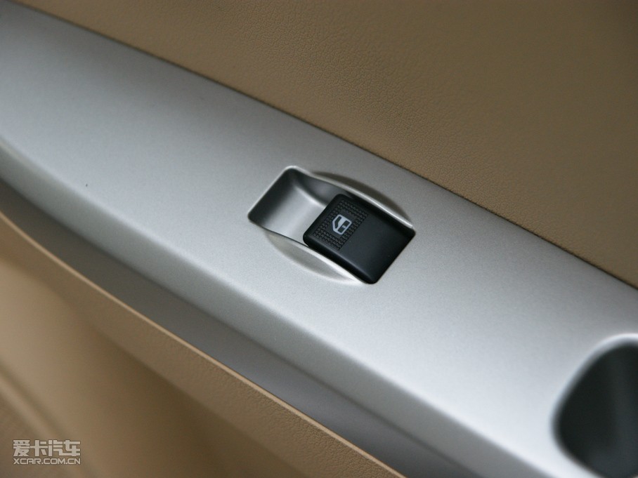 2010L(zhng)C30 1.5L CVTA