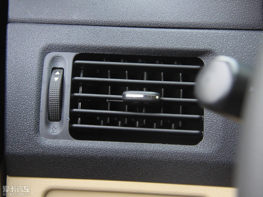 2010���L��C30 1.5L ���A��