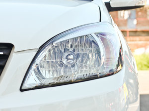 2010款1.5L 舒适版 大灯