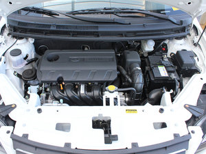 2010款1.5L 舒适版 发动机