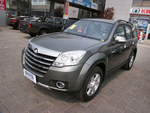 2010款2.4L 两驱舒适型 整体外观