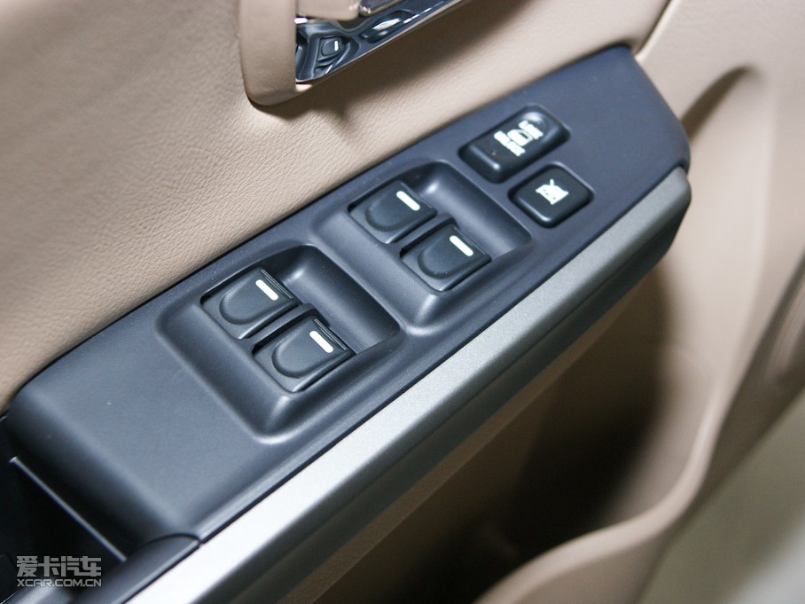 2010�����H3 2.0L �J��� ���(q��)�촰��