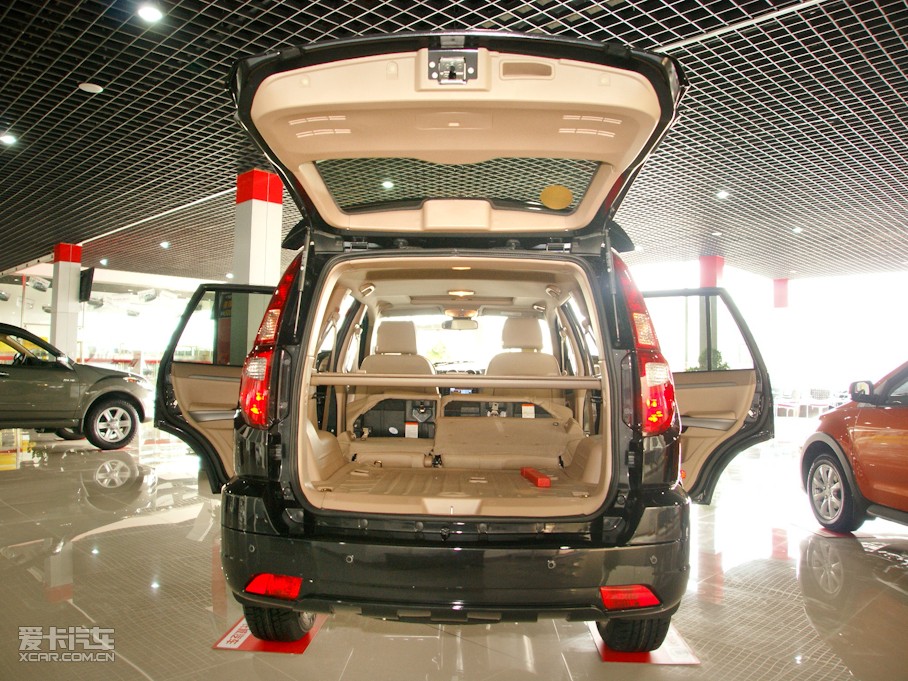 2010�����H3 2.0L �J��� ����촰��