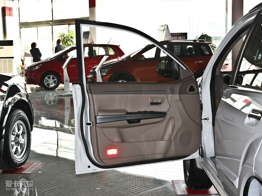 2010H3 2.0L J (q)촰