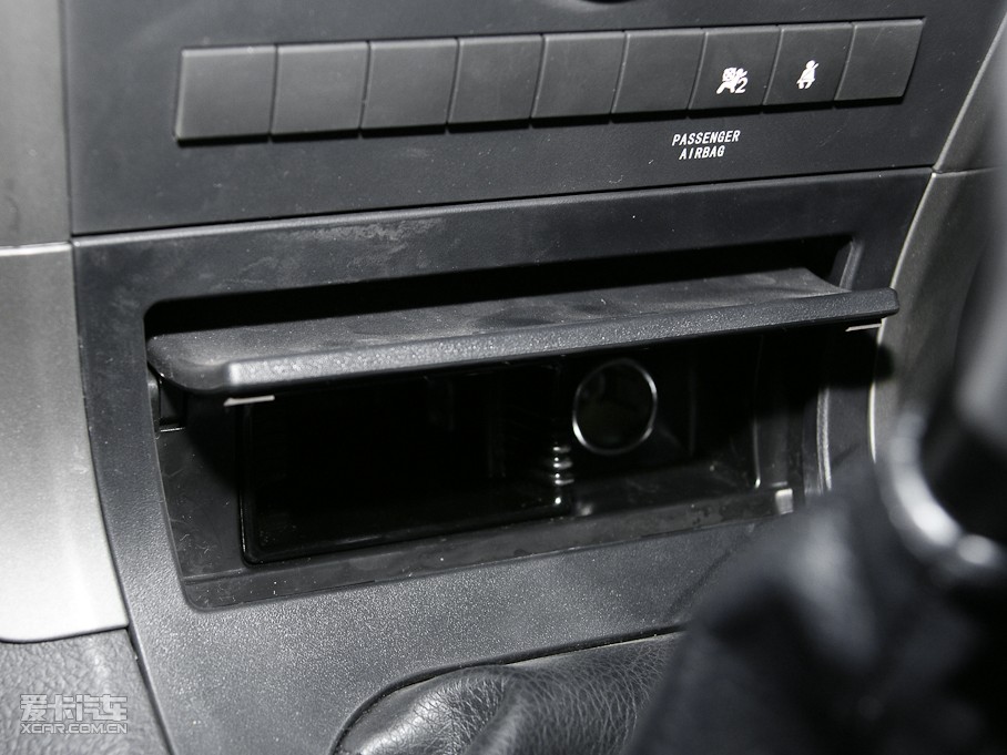 2010H3 2.0L J 򌾫Ӣ