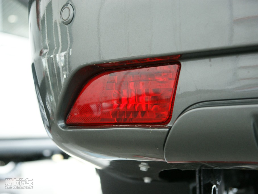 2010H3 2.0L J 򌾫Ӣ