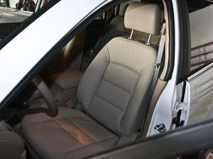 2010款2.0L 锐意版 两驱天窗型 主驾驶座椅