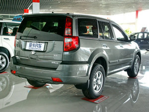 2010款2.0L 锐意版 两驱精英型 整体外观