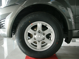2010款2.0L 锐意版 两驱精英型 轮圈