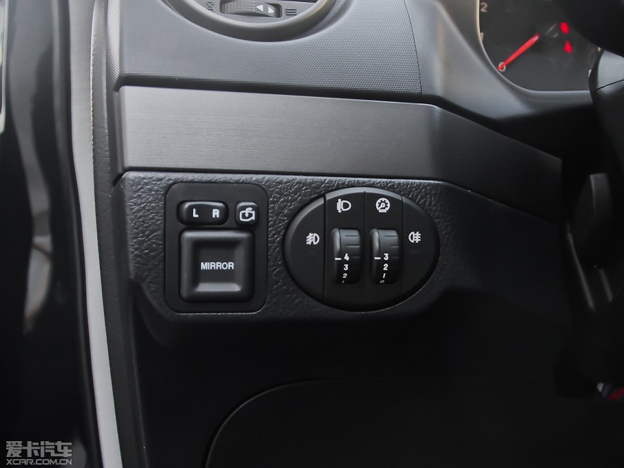 2011H5(jng)  2.0L (q)Ӣ 