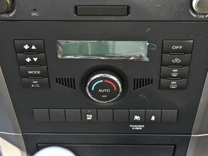 2011款智尊版 2.0L 两驱天窗型  空调调节