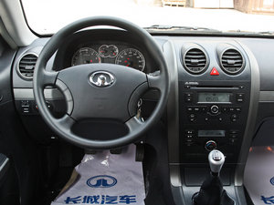 2012款智尊版 绿静 2.0T 手动两驱舒适型 中控区