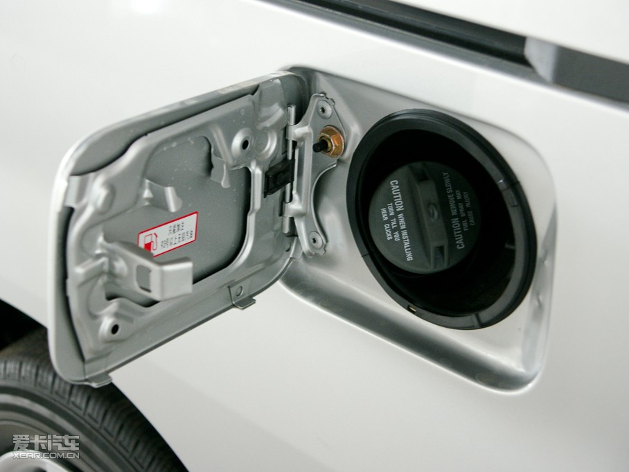 2011L(zhng)V80 2.0L Ԅ(dng)(sh)ð