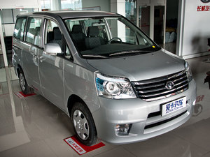 2011款2.0L 自动实用版 整体外观