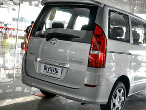 2011款2.0L 自动实用版 细节外观