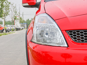 2011款1.5L MT 细节外观