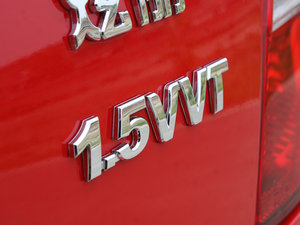 2011款1.5L MT 细节外观
