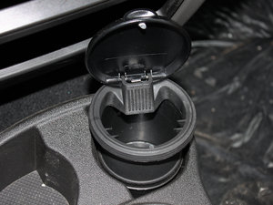 2011款1.5L MT 空间座椅