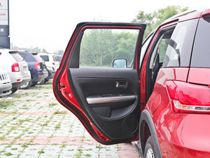 2012款1.5L 手动舒适版 左后车门