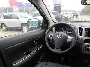 2012款1.5L 手动舒适版 中控区