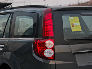 2012款欧风版 2.0L 两驱豪华型 细节外观