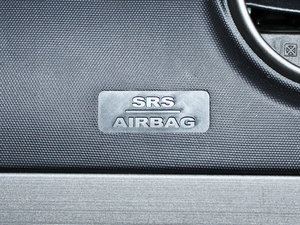 2012WL(fng) 2.0L (q)A g