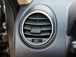 2012WL(fng) 2.0L (q)A п؅^(q)