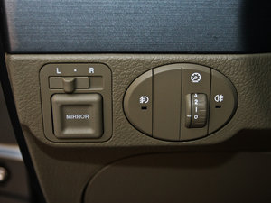 2012WL(fng) 2.0L (q)A п؅^(q)