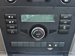 2012款智尊版 绿静 2.0T 自动两驱舒适型 空调调节