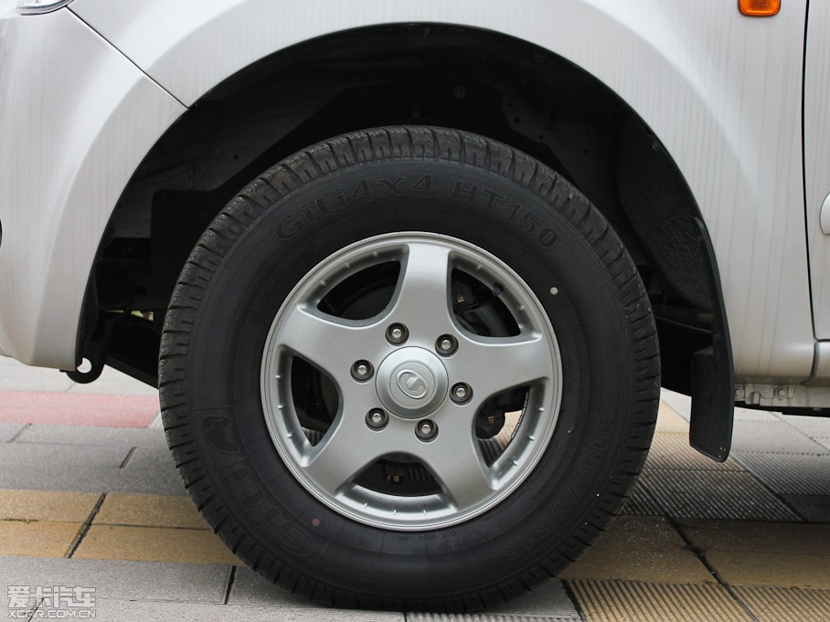 2011L(fng)E3 ؔ 2.2L СpźA