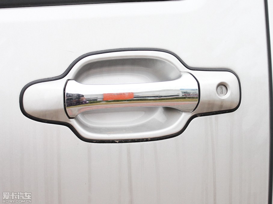 2011L(fng)E3 ؔ(ci) 2.2L СpźA