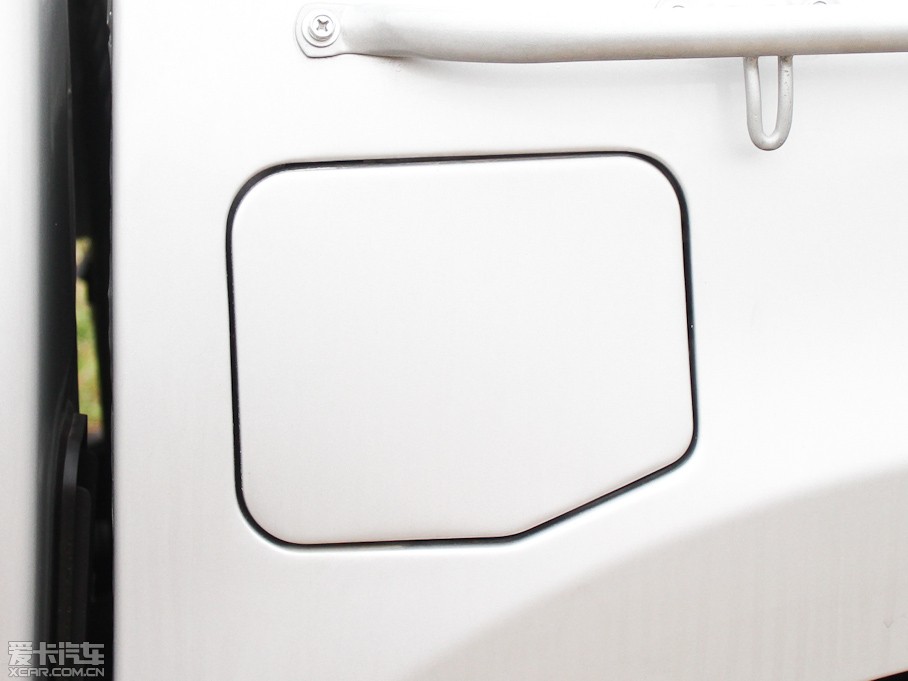 2011LE3 ؔ 2.2L СpźA