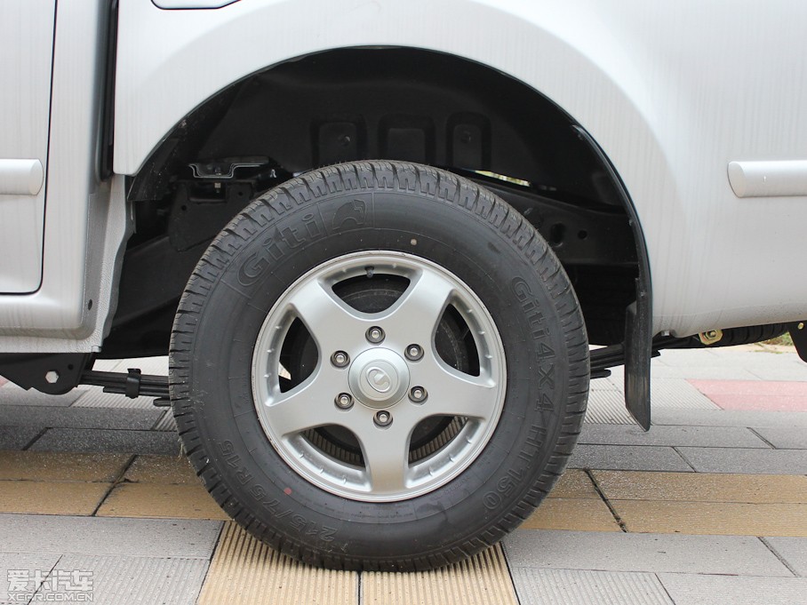 2011LE3 ؔ 2.2L СpźA