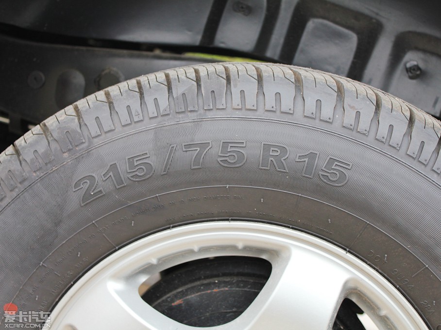 2011LE3 ؔ 2.2L СpźA