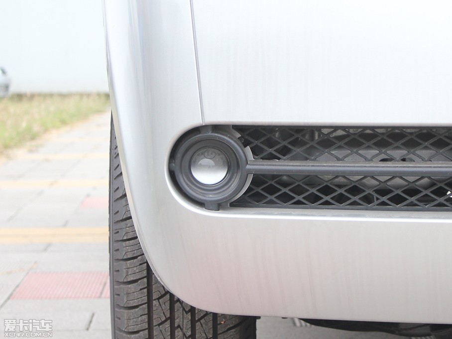 2011LE3 ؔ 2.2L СpźA