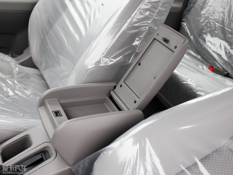 2011L(fng)E3 ؔ 2.2L СpźA